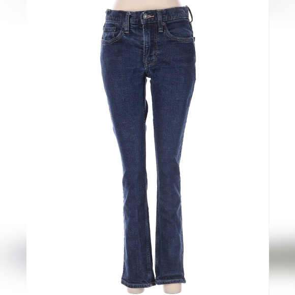 Old Navy Denim - 💥Sale💥Old Navy Dark Blue Flare Jeans
